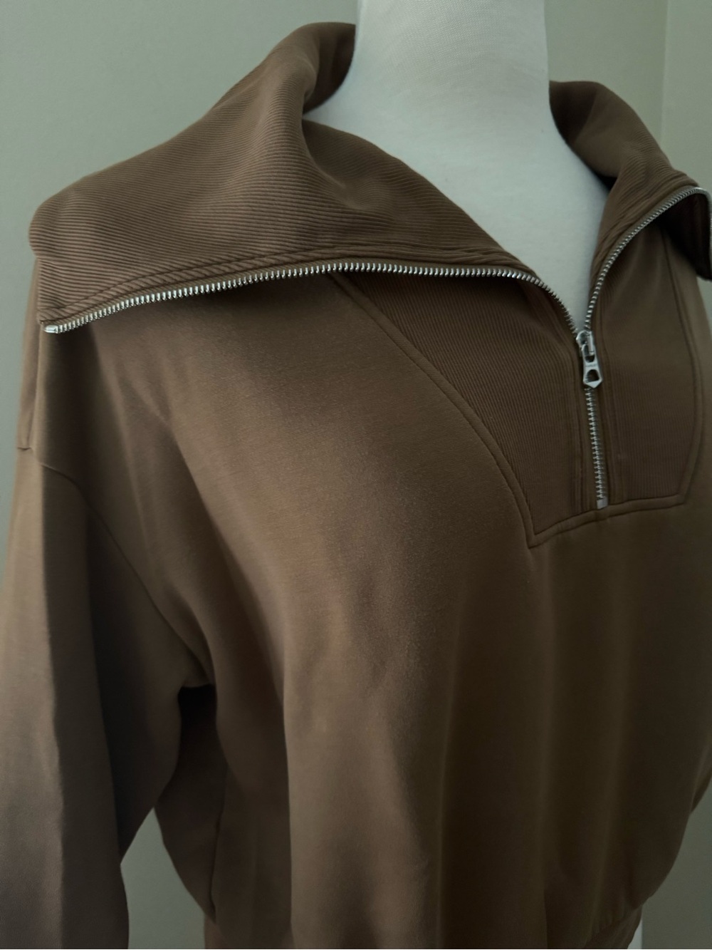 Varley Catherine Half-Zip Double Soft Pullover • Size Large • Golden Bronze - Picture 3 of 7